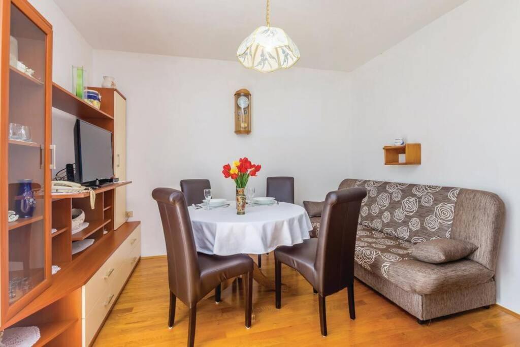 Apartman Anica Apartment Zgaljic Екстериор снимка